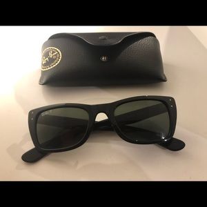 Ray-Ban RB4148 Caribbean Sunglasses, leather case